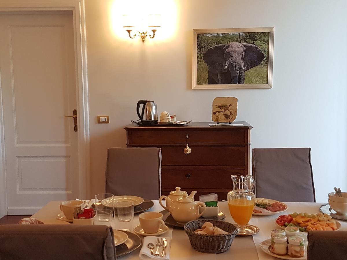 Villa Chiara B&B Biandronno Eksteriør bilde