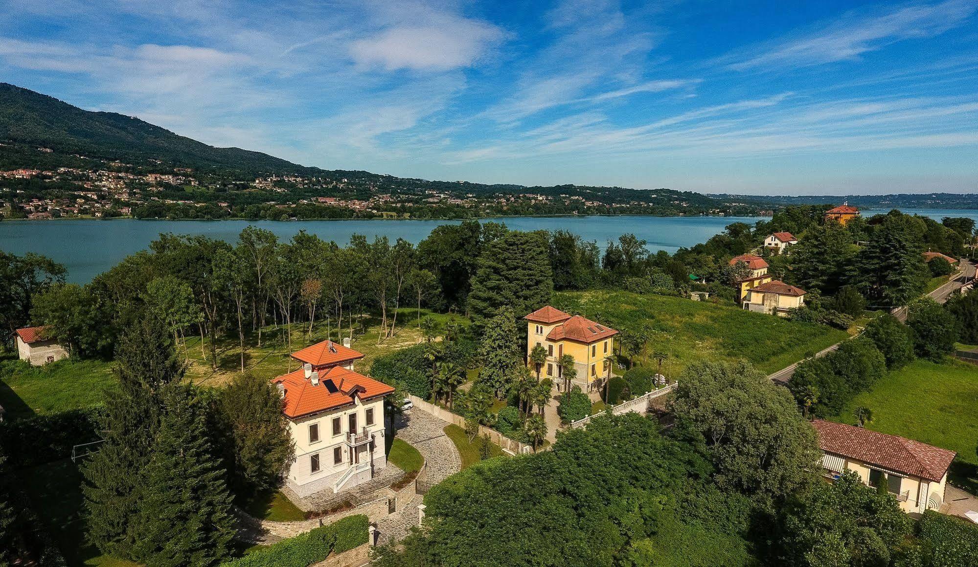 Villa Chiara B&B Biandronno Eksteriør bilde