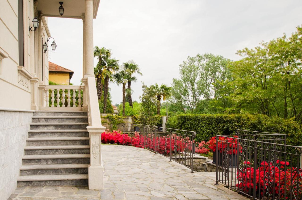 Villa Chiara B&B Biandronno Eksteriør bilde